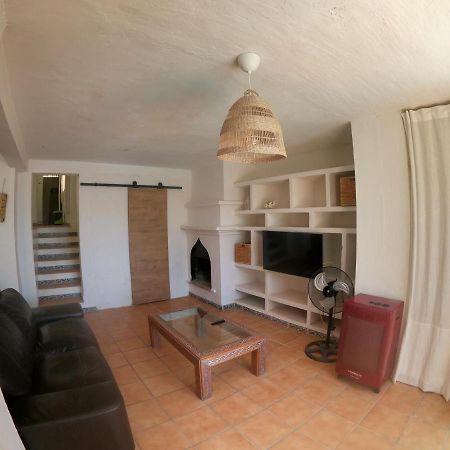 Private Pool Apartment Манилва Екстериор снимка